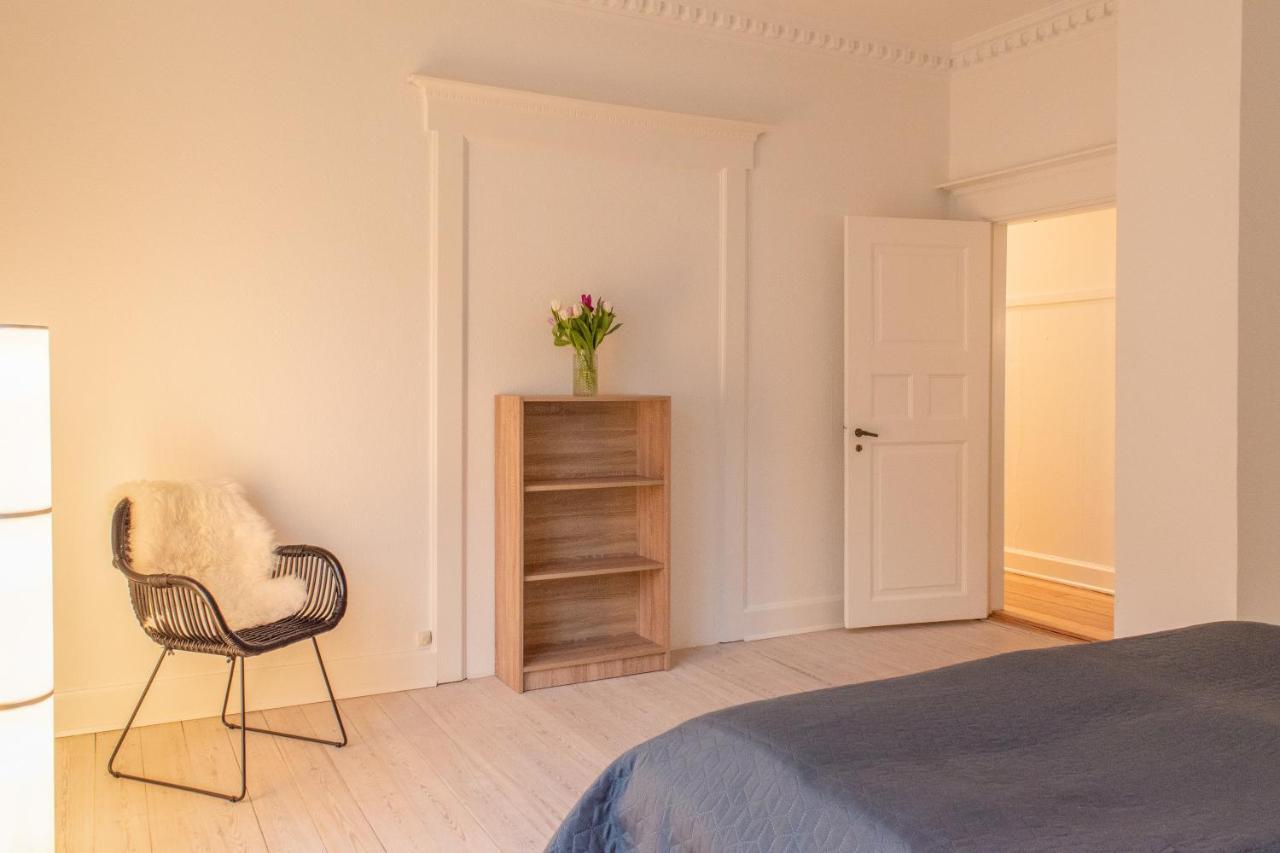 Bright And Spacious Apartment In Downtown Arhus Exterior foto